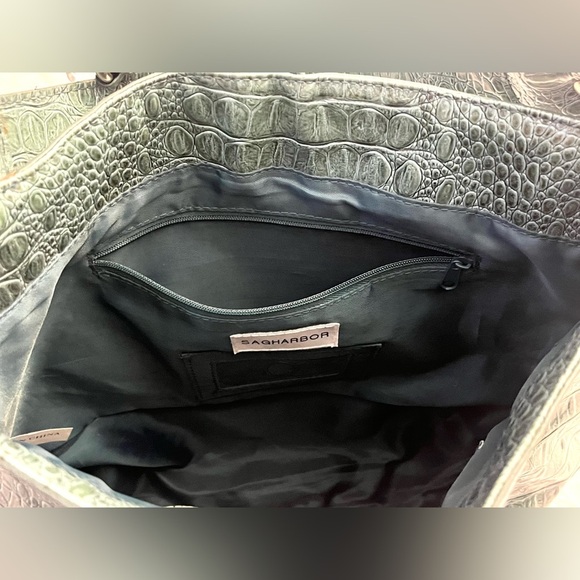 Sag Harbor Teal Crocodile-Embossed Women's Bag Purse - Picture 11 of 14